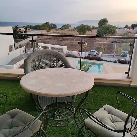 Apartment Atico Con Piscina, Golf, Vistas Al Mar Torre de Benagalbon